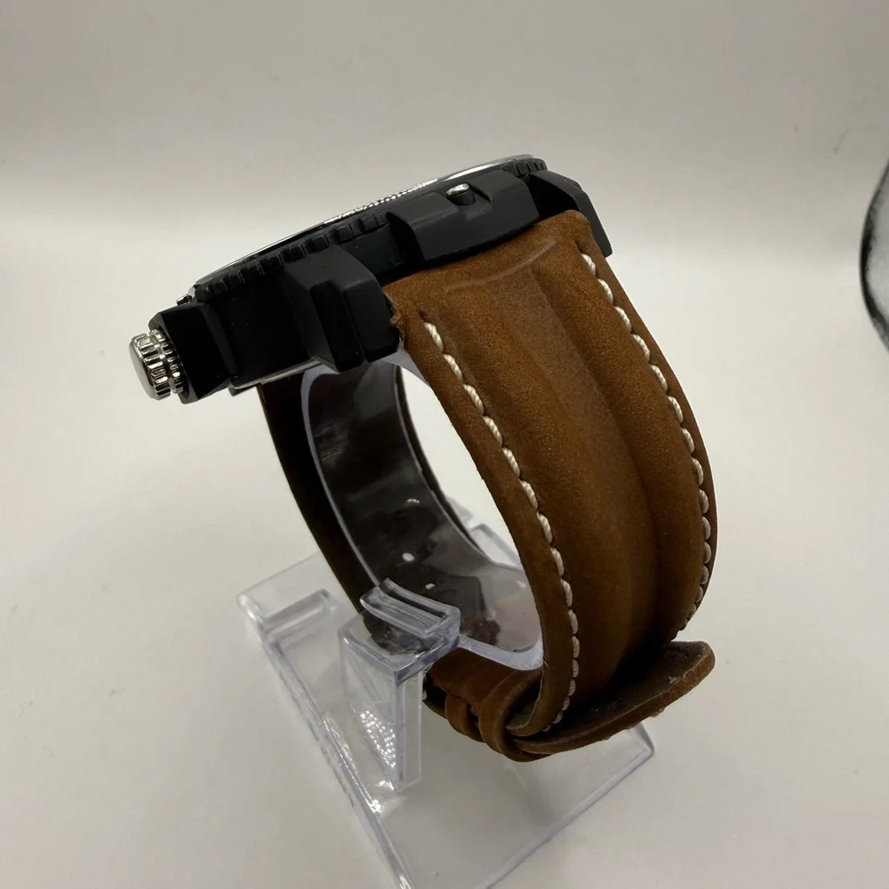 Fastrack Men's Analog Silver Dial Leather Strap Watch (New Battery) Case 51mm